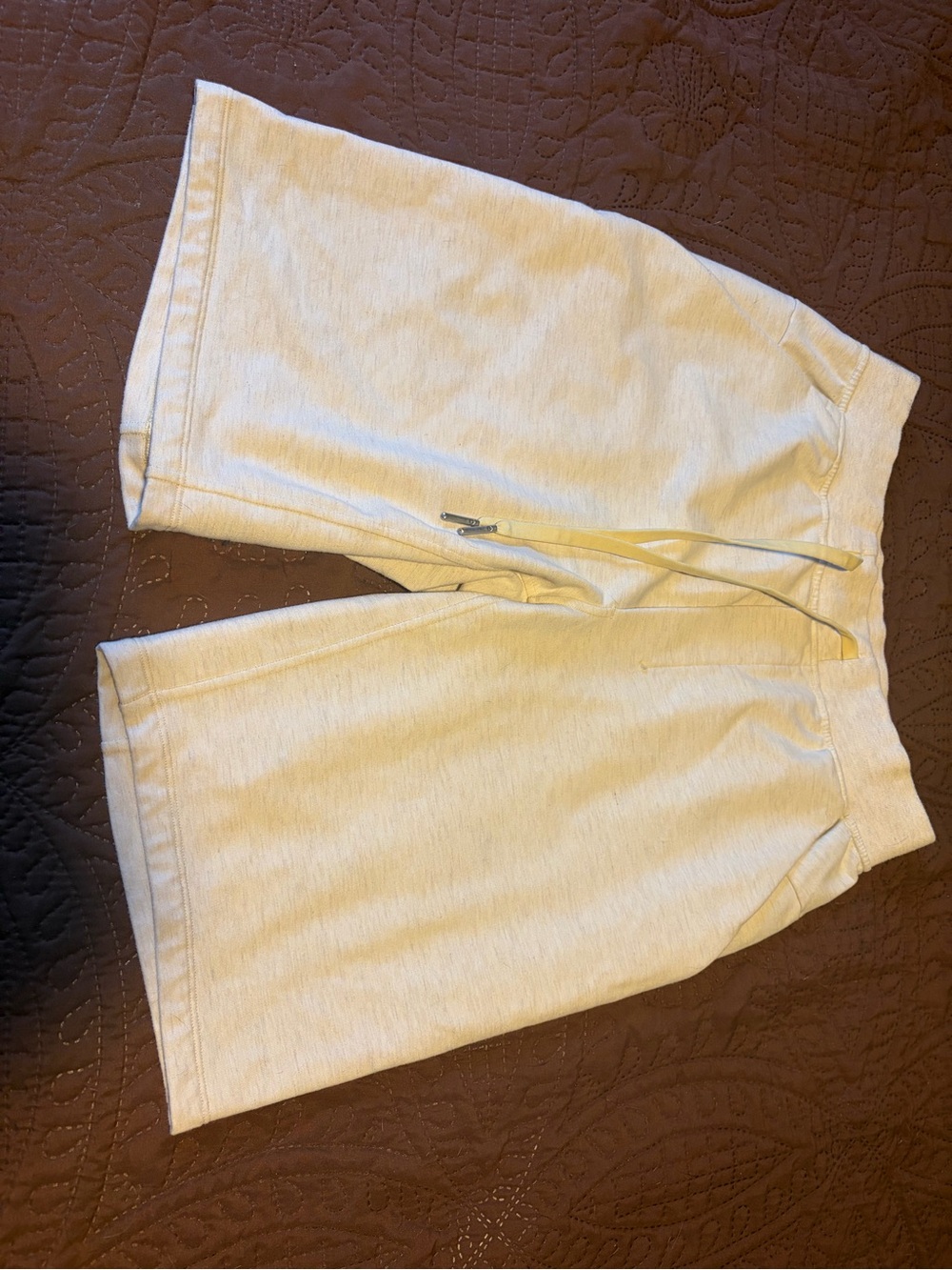 lululemon athletica Men's Light Cream Athletic Shorts